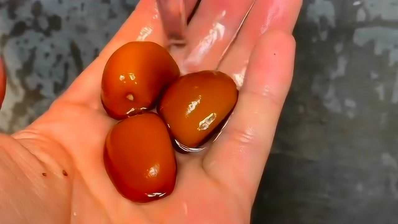 蛇皮果的果核原来还能用于种植,师傅这强大的手法,真是征服了我!