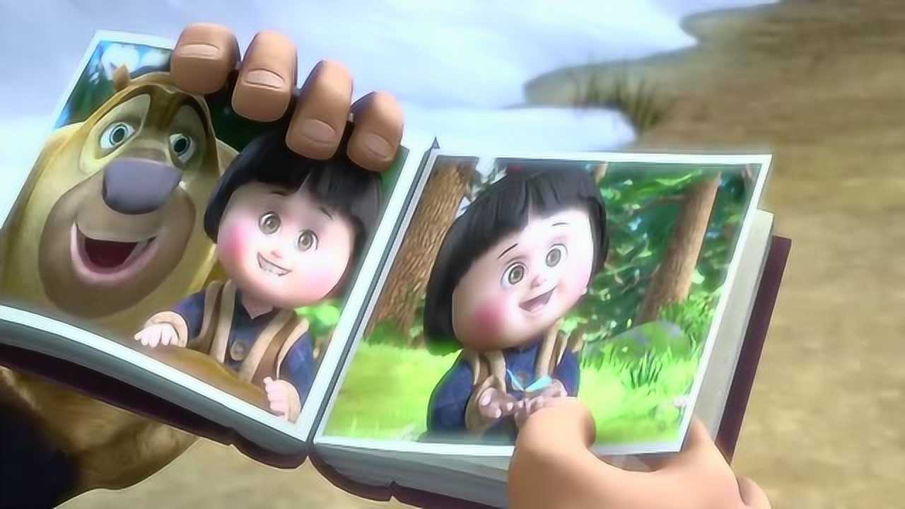 熊出没之熊心归来光头强看着照片觉得嘟嘟好可爱