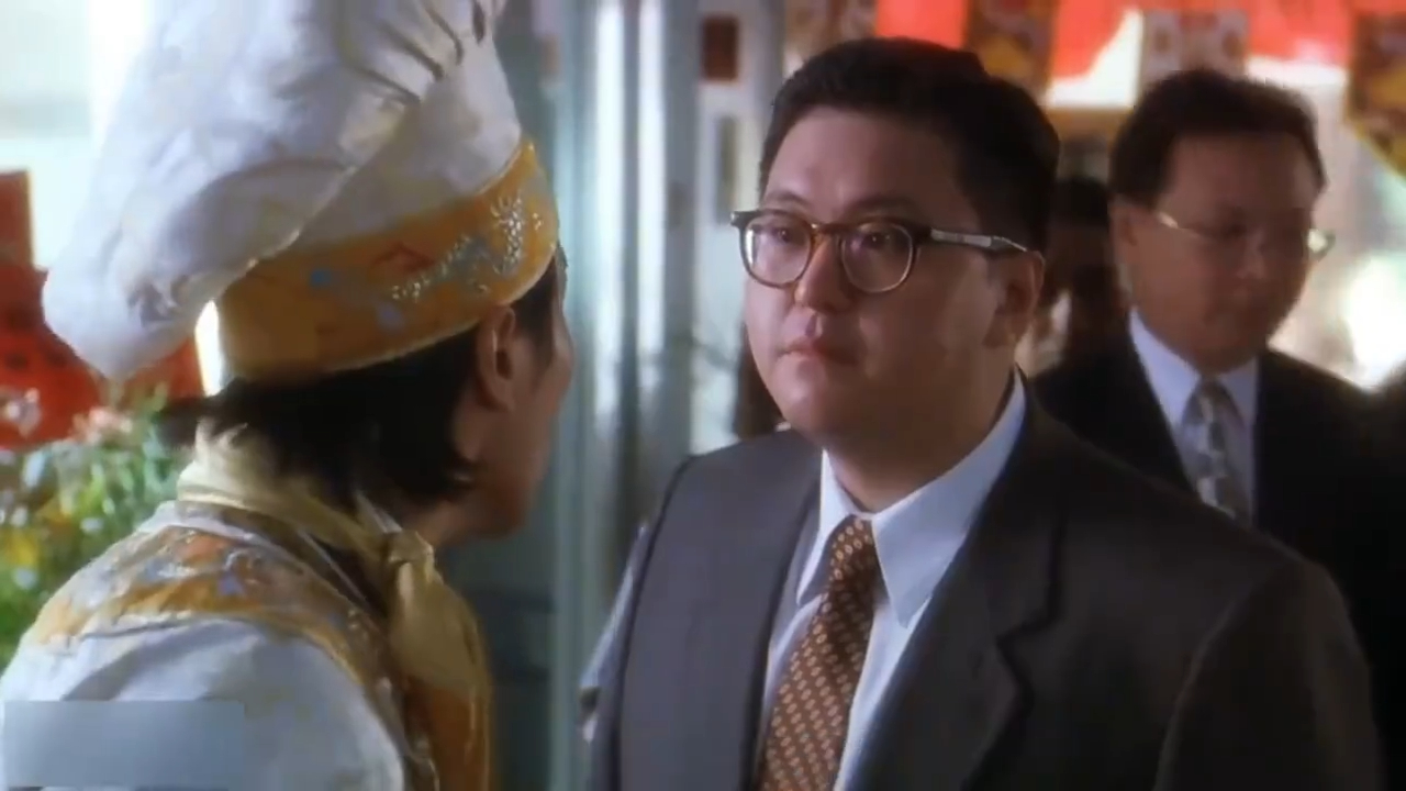 食神星爷用杂碎面欺骗顾客手下当场拆台做面这下完蛋了