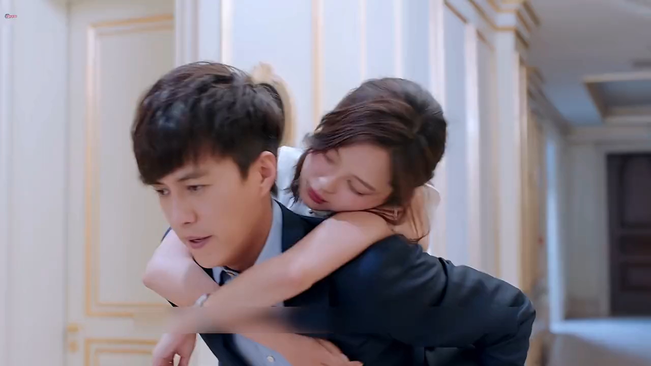 恋爱先生:顾瑶几番主动,都被程皓用逃避的方式拒绝,不禁恼羞成怒