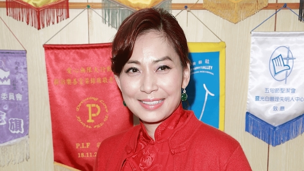 邝美云两次拒嫁豪门,却获郑裕彤青睐,如何打造出亿万身家