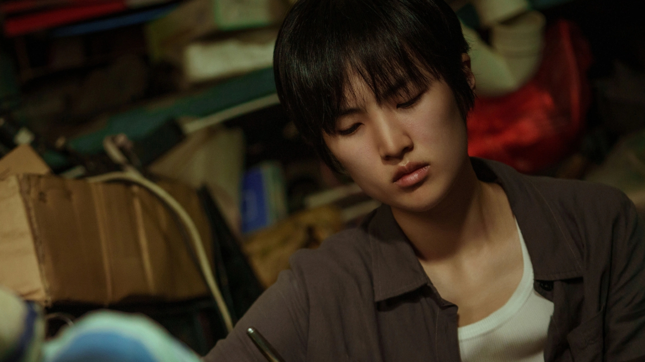 《猎冰》导演高群书给姚安娜演技打60分,称男替身都跑不过她