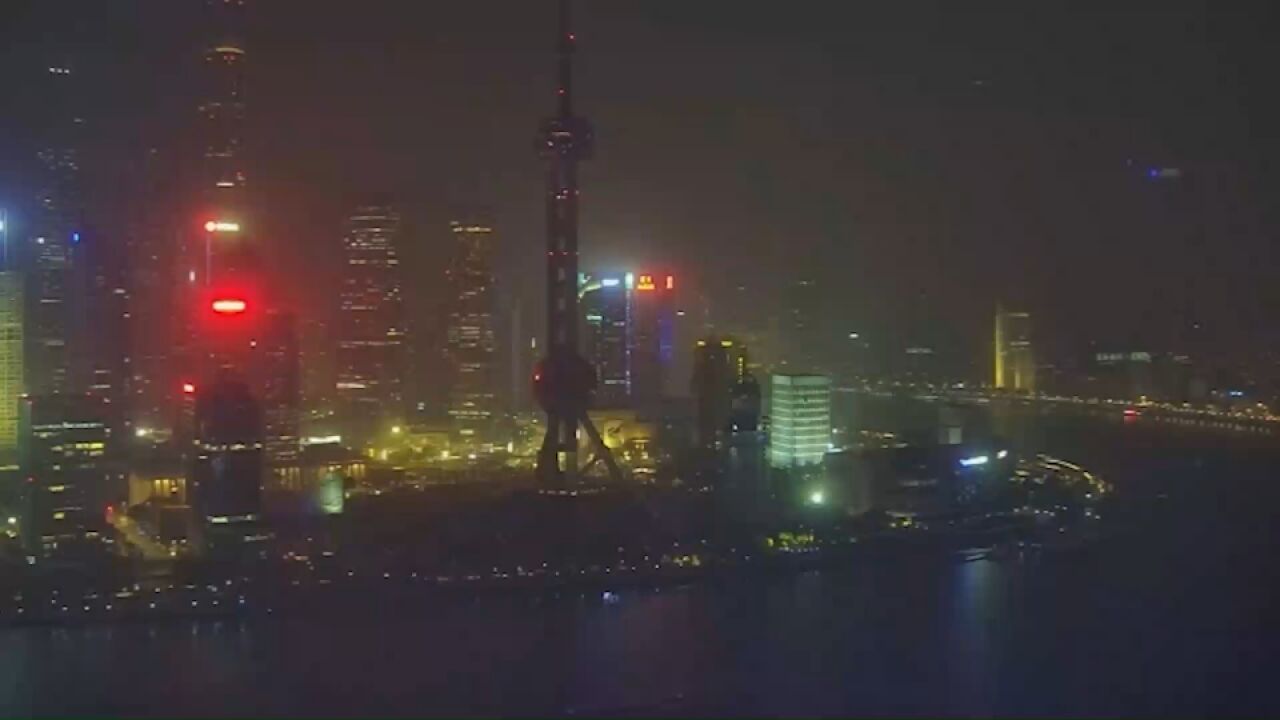 沙尘一路南下！上海已出现浮尘天气 空气质量严重污染_腾讯视频