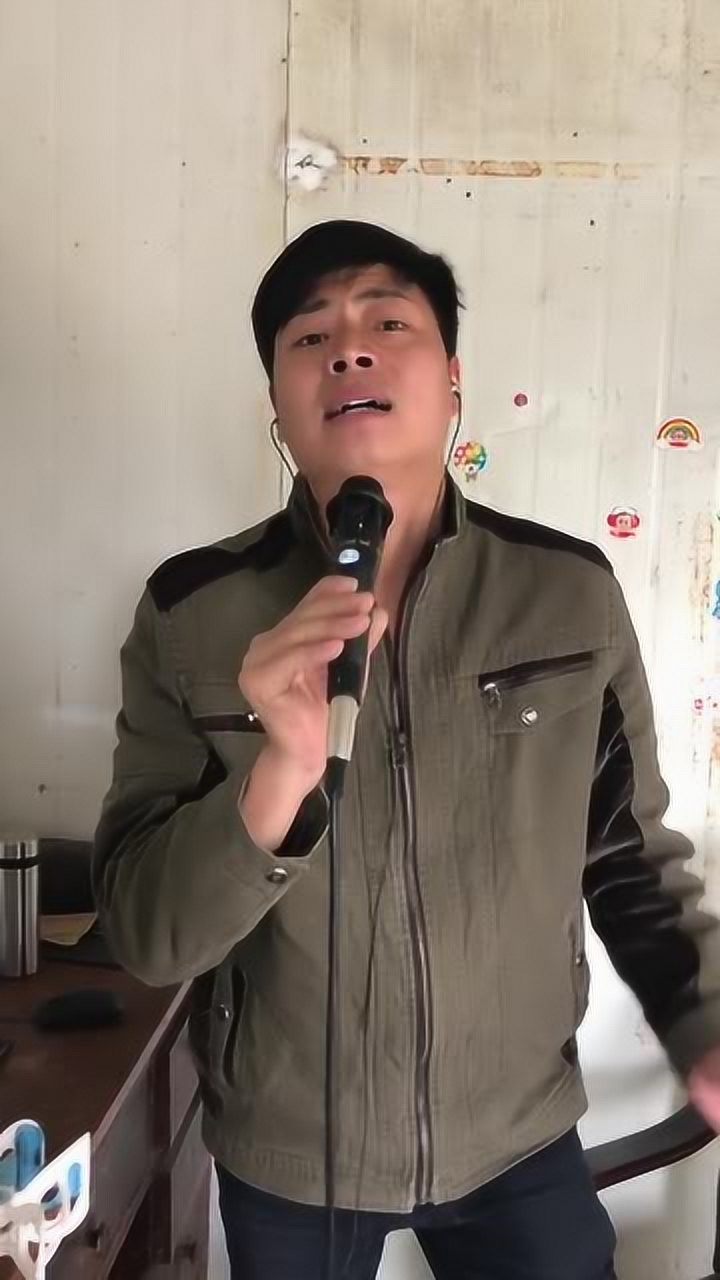 网红菜棚哥姚大献唱天龙八部致敬金庸大侠