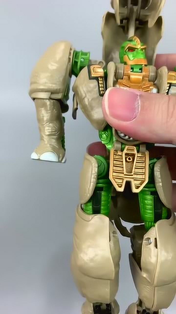 超能勇士手办:犀牛勇士,变身!超能勇士