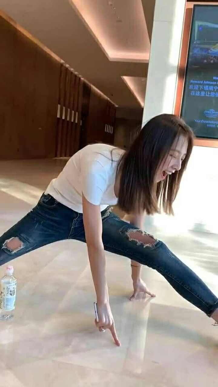 这个劈叉真的好疼