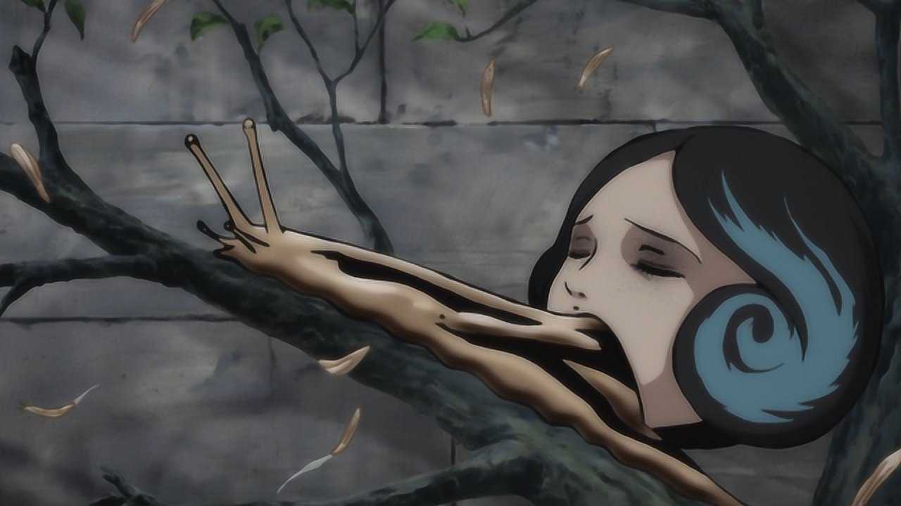 恐怖动画蛞蝓少女花季少女被蛞蝓寄生只剩个脑袋在树上爬