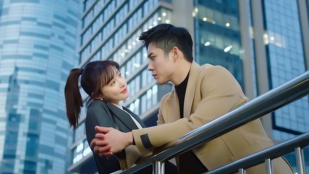 韩东君新剧《走起我的天才街坊》,携手彭小苒疯狂撒糖_高清1080p在线