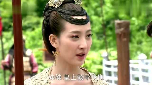 木青来找月妃娘娘,被方婕妤发现月妃的宫女反映及时处理得当