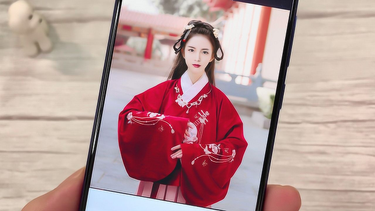 只需这样,就可以一键生成自己的古装汉服照片,太漂亮了