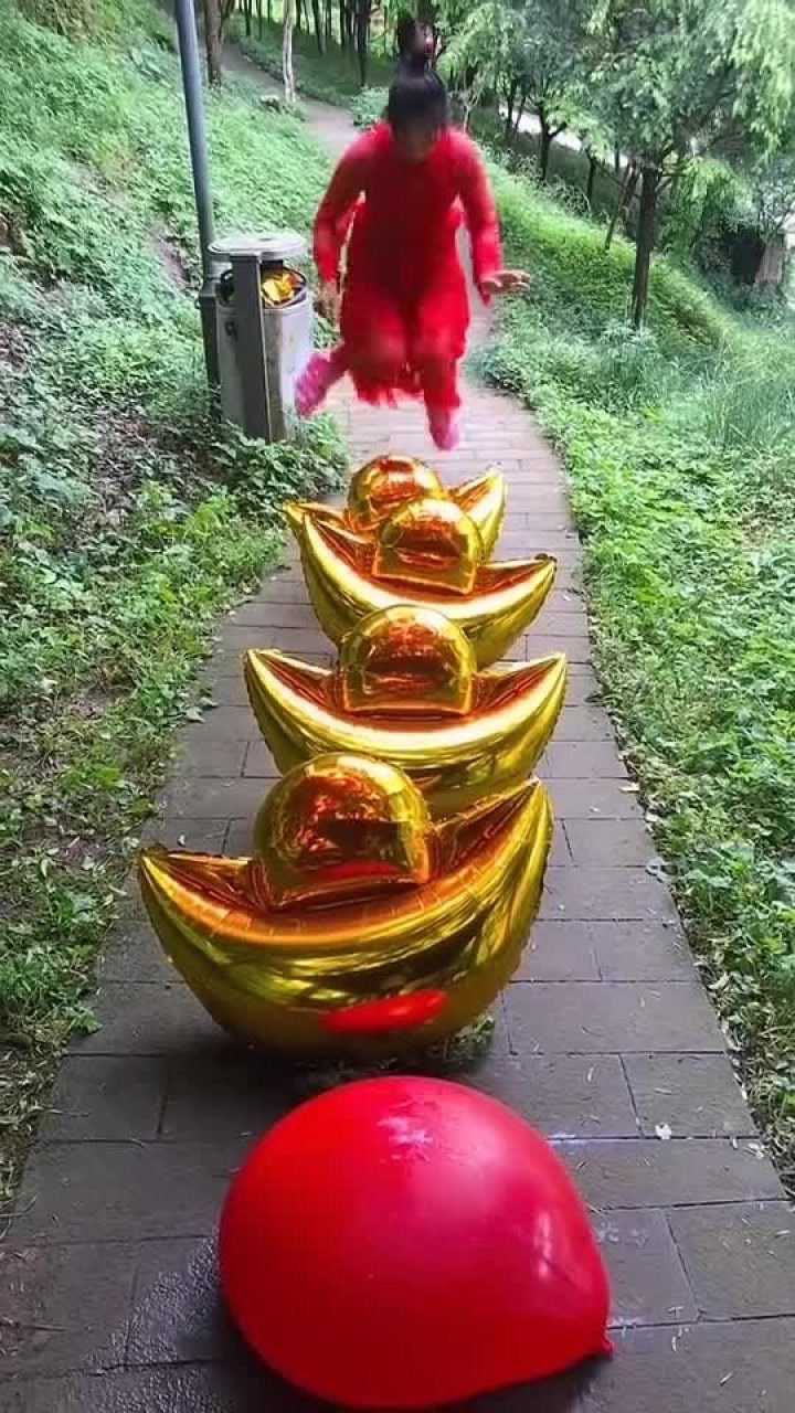 金银财宝滚进来