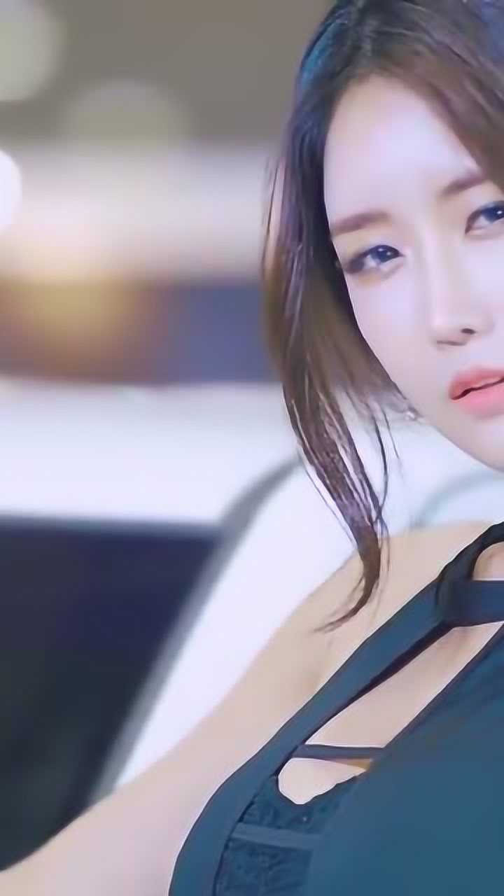 超美的韩国车模柳多妍这颜值和身材没的说性感的气质真迷人