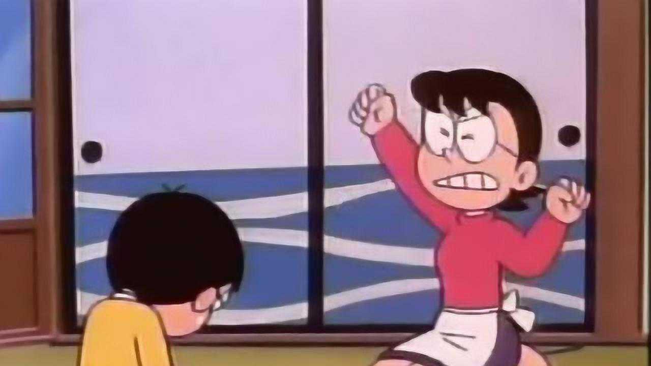 大雄做错事被妈妈教训了一顿