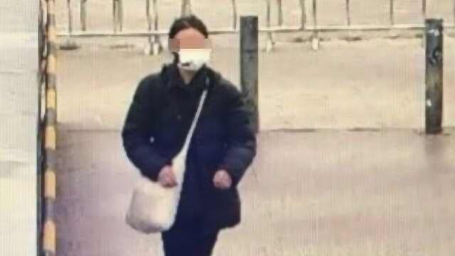 官方通报女子潜入隔离病房偷手机:医院4名干部被问责