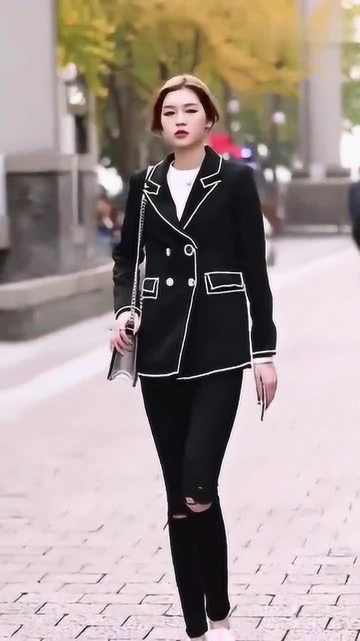 还是你们得不到的2米长腿美女最后的眼神冷艳至极