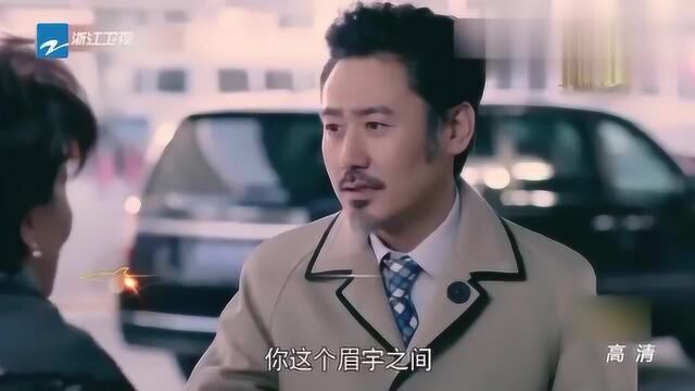 “姐妹花”祝娅和姚冰清携手表演《激光舞》,舞台画面超炫酷!