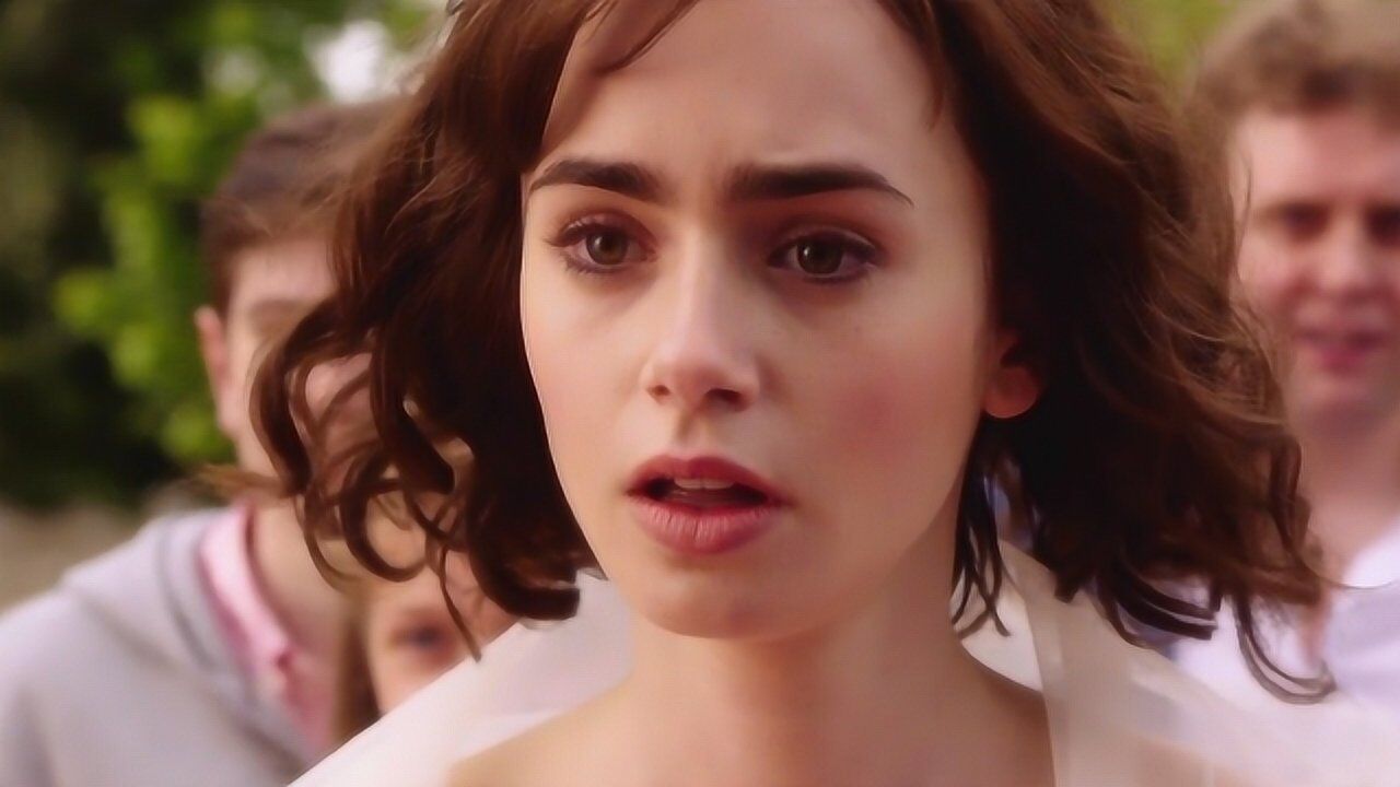 爱你罗茜17罗茜千辛万苦飞到前男友所在的城市却发现他已经结婚了