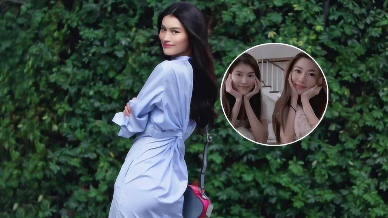 程晓玥何穗闺蜜久违同框 对镜托脸自拍似亲姐妹