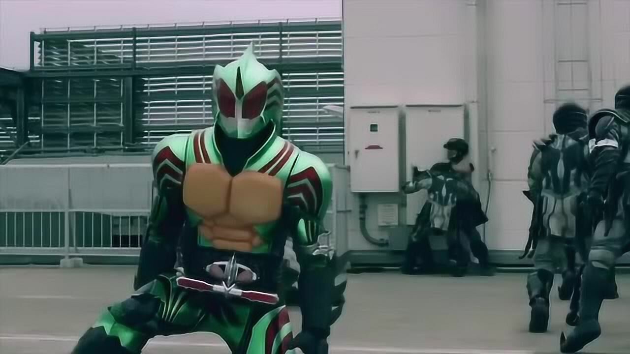 假面骑士amazons小悠的全必杀技果然主角的待遇就是不一样