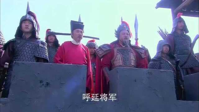 花和尚鲁智深太鲁莽了,在青州城下叫阵,官府竟放箭对付他