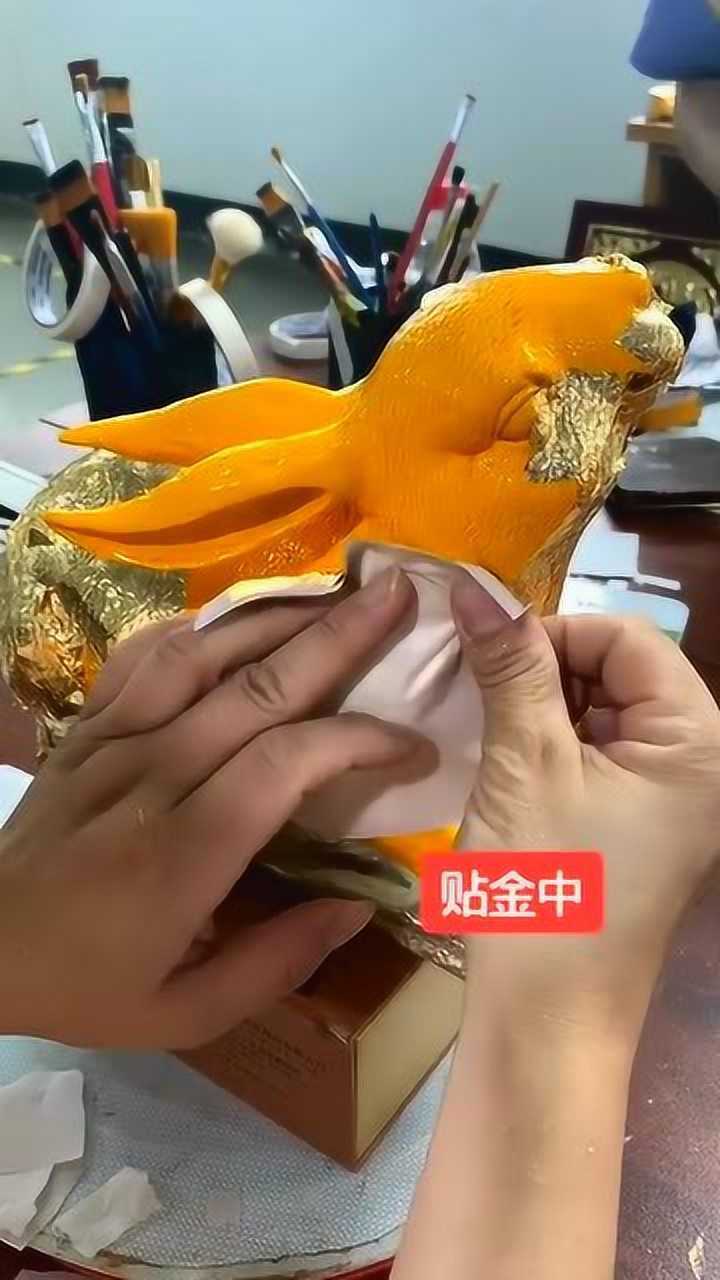 贴金工艺已成为当今行业,一朵朵璀璨的奇葩,什么都能贴金!