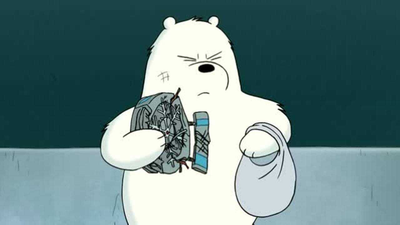 咱们裸熊阿奇很愤怒把所有机器人砸的粉碎