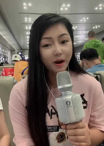 罗姣清唱你就是我心中的珞珈