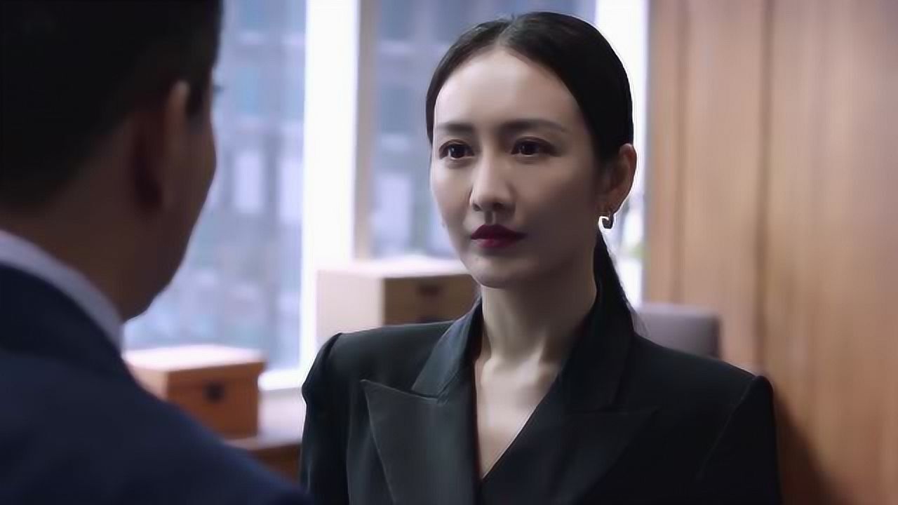 精英律师:蓝红要当高级合伙人,封印秒变心机男取笑蓝红!