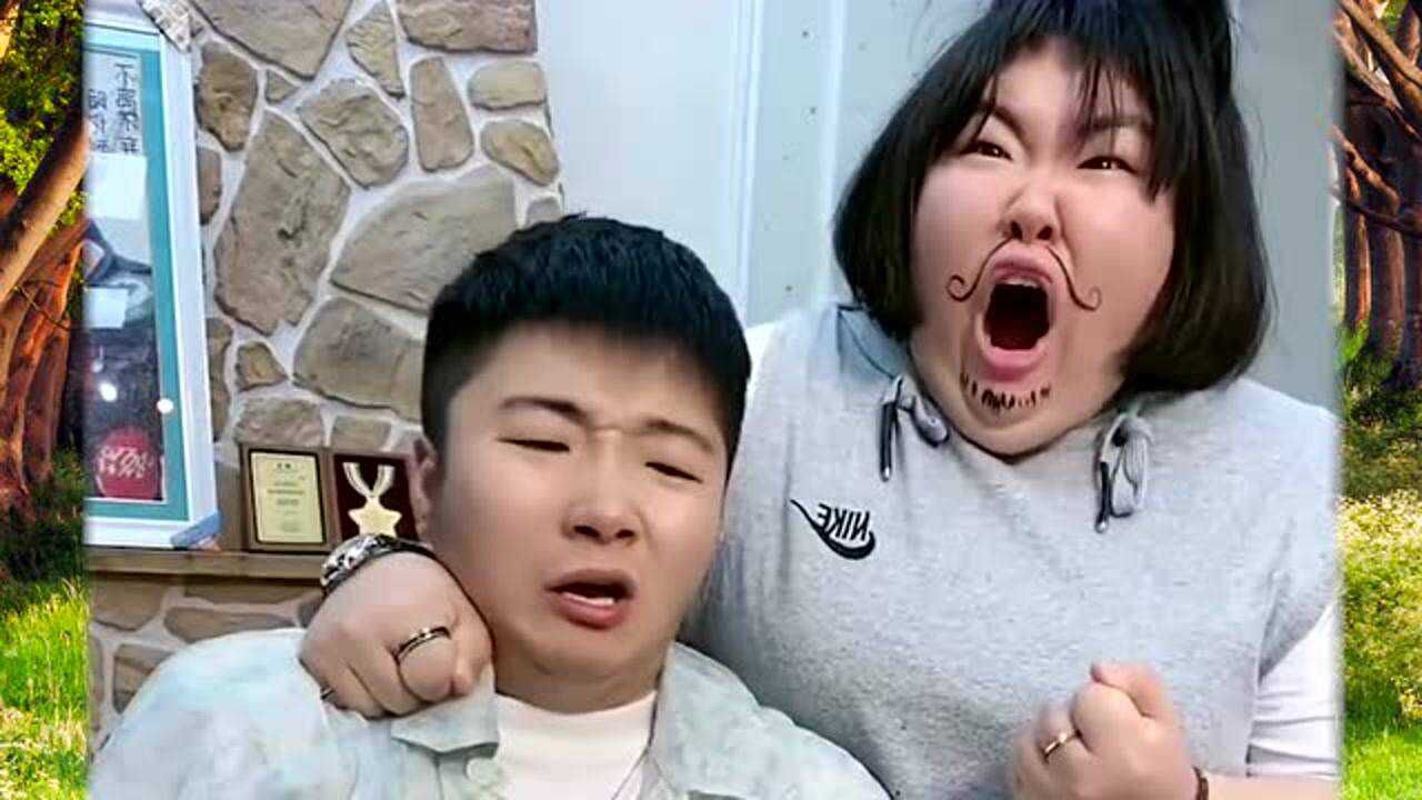 白小白和大萌演唱你莫走合唱版真是太魔性了让我忍不住的笑了