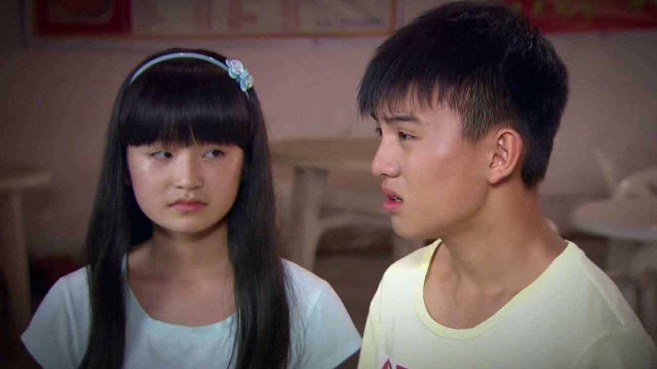 夜市人生:狠心爸爸抛下妻子和两个孩子,上了何娜娜的奥迪车