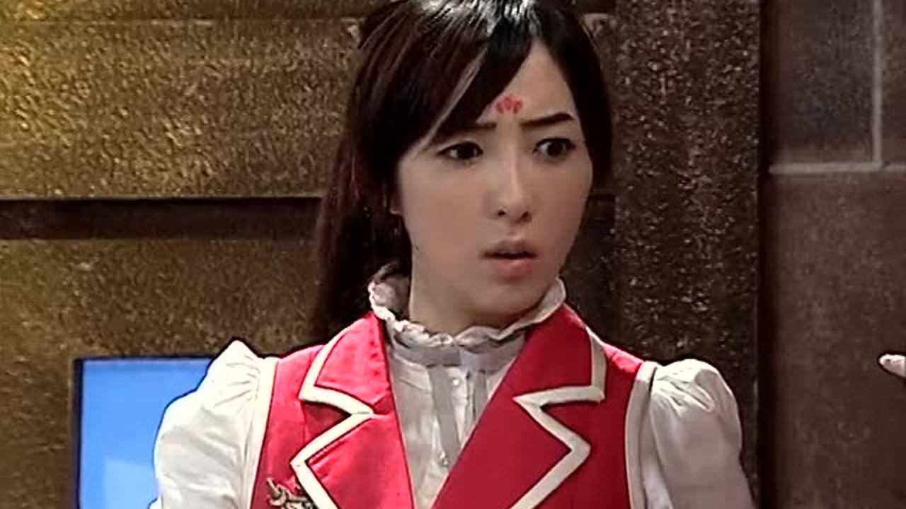 萌学园飘阿飘觉得木兰花花他们好奇怪后就离开了