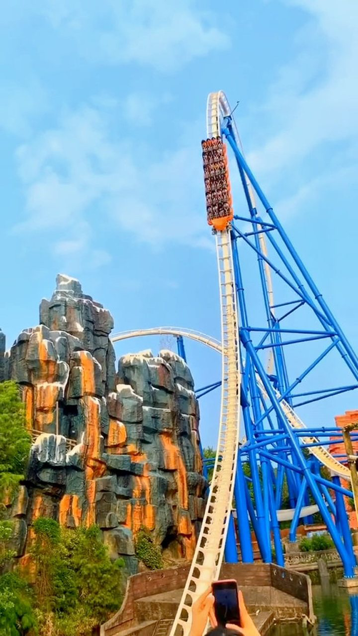 深圳欢乐谷也能蹦极了 体验最快过山车 还有水上乐园!