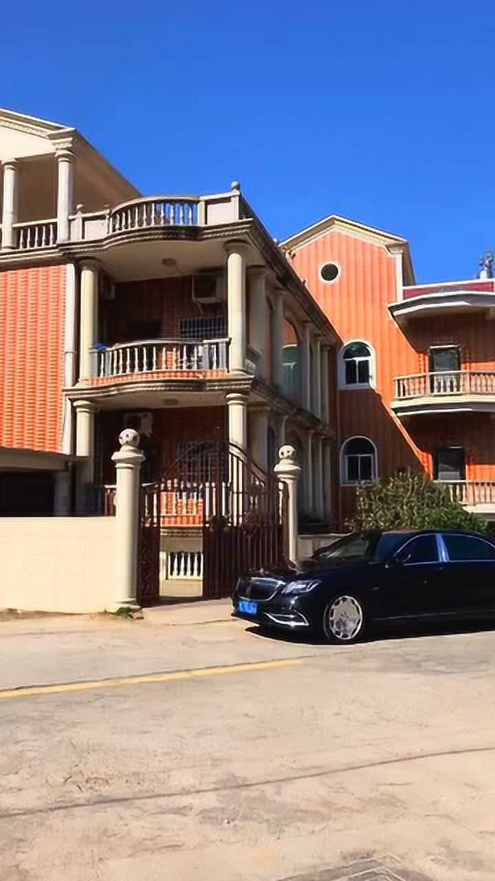 豪车只能是锦上添花,豪宅才是你在异乡成功的标志福建人赚的第一桶金