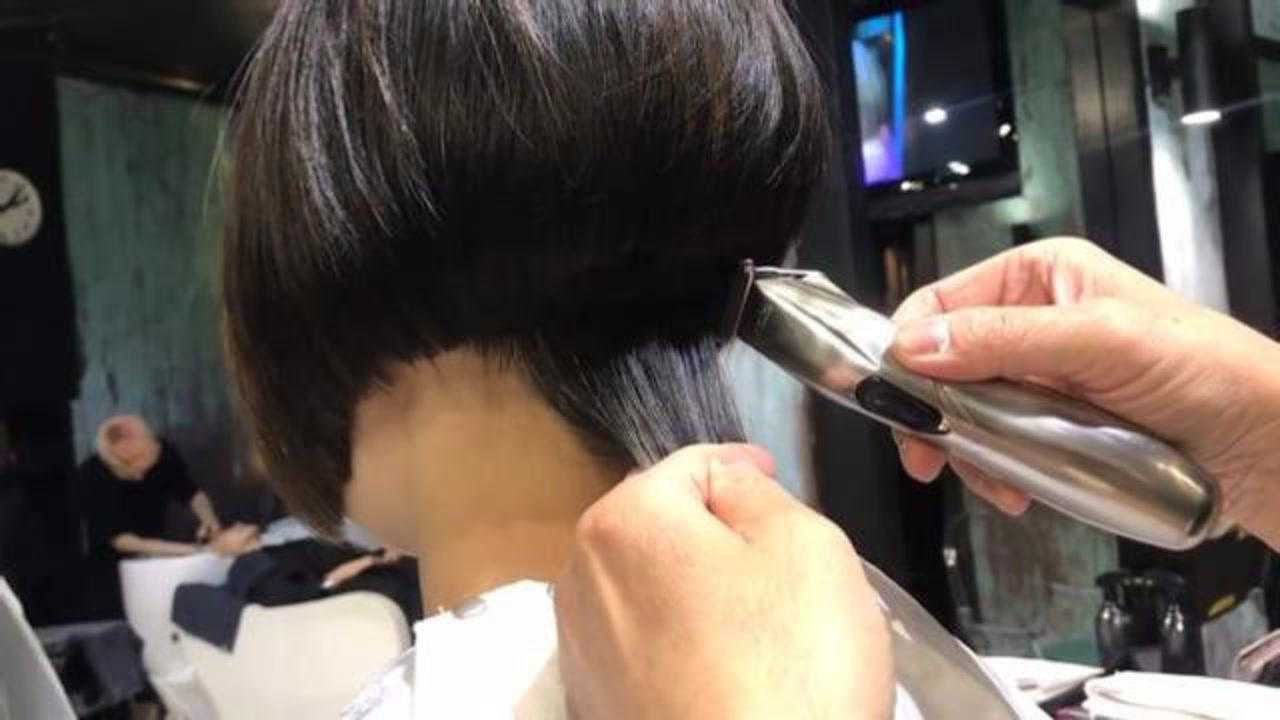 剪短发过程中,后脑区发际线太低可以这样剪,干净利落才有型_腾讯视频
