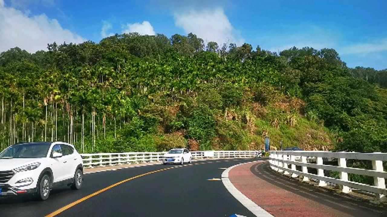 中国最美沿海公路:海南石梅湾