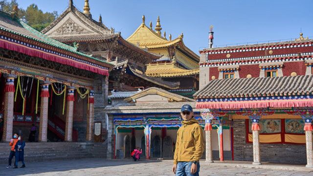 宗喀巴大师出生地,青海藏传佛教第一大寺院,来朝圣信徒数不胜数