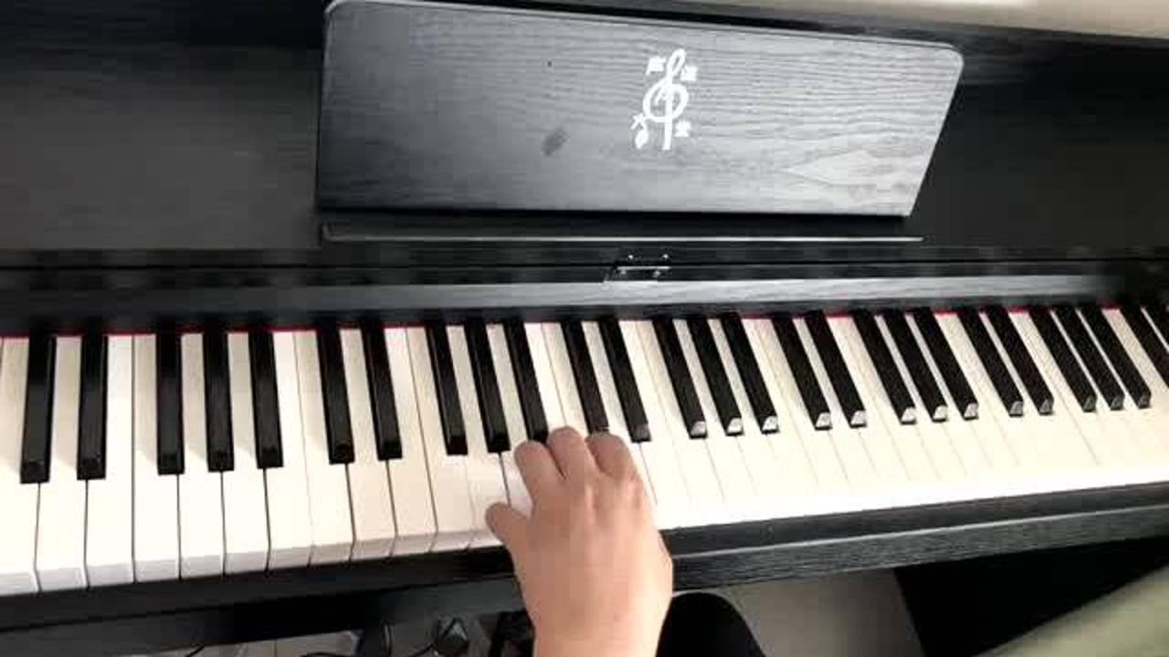 0基础学会钢琴伴奏,万能伴奏模板三拍子g和弦