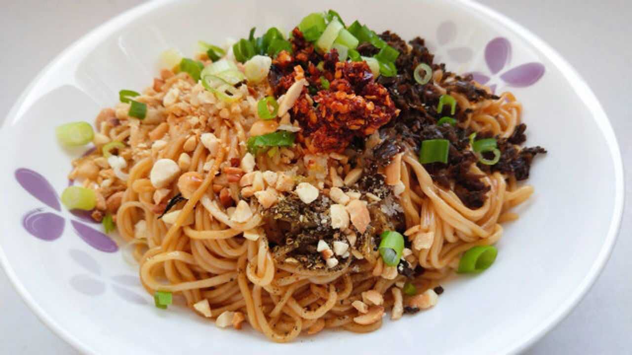 教你做正宗的四川宜宾燃面步骤详细新手1次成功香得很