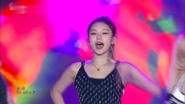 ITZY  《ICY》音乐中心舞台现场,太性感了吧!