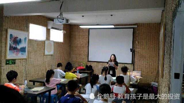 中国美术学院社会美术考级现场,你支持孩子书法考级吗?