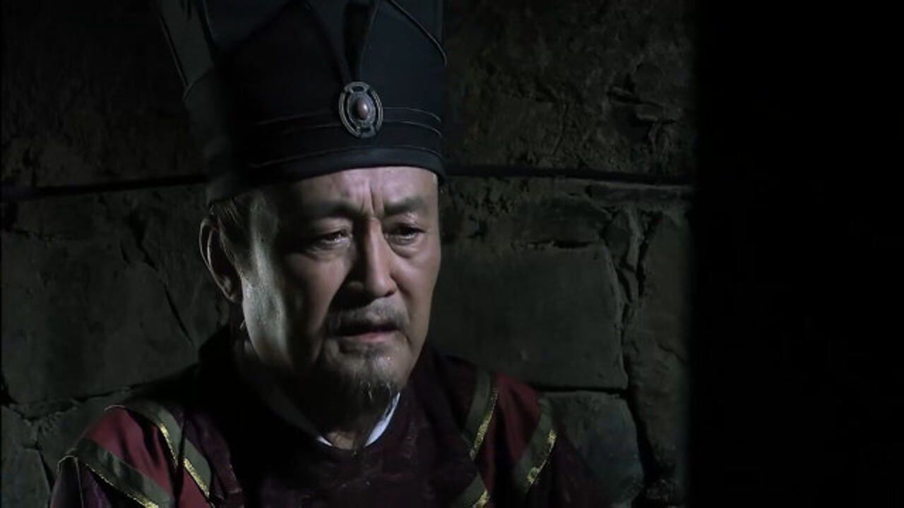 碧波仙子巡抚大人害怕被前任县令牵连竟来大牢威胁对方乌纱帽要不保啊