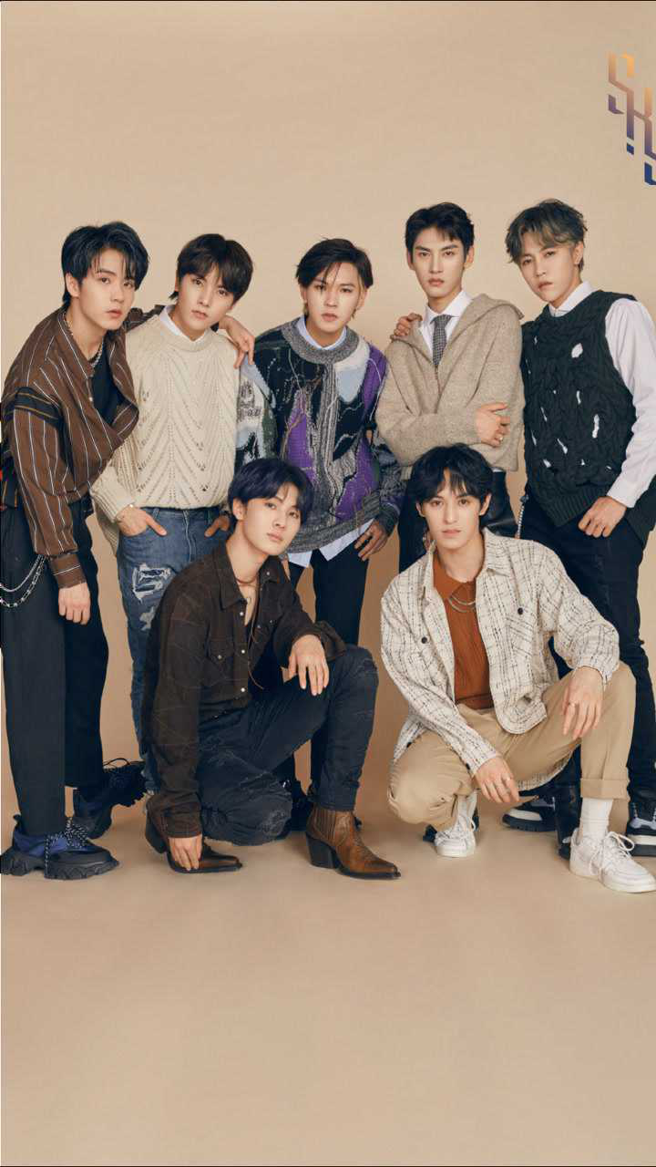 s.k.y天空少年新单《完美倾斜》,唱出青春的无畏无惧!