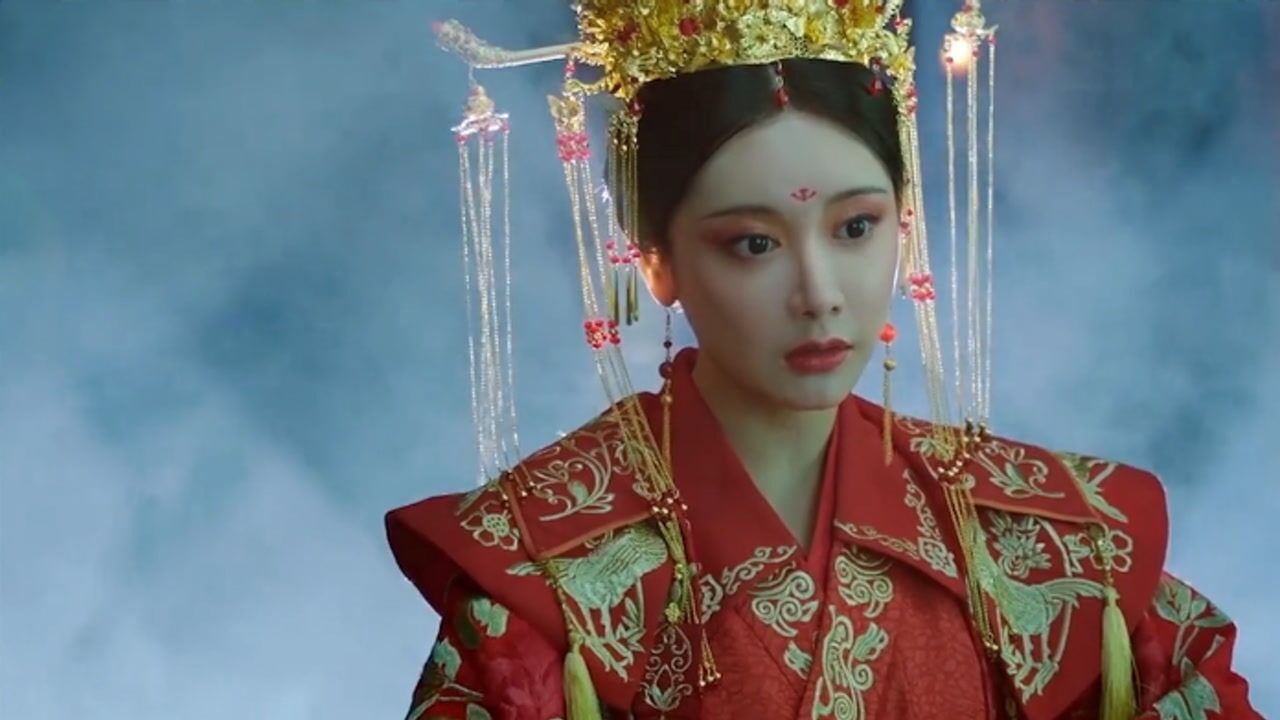 定王妃含冤而死,百年后变成怪物来找靖王复仇