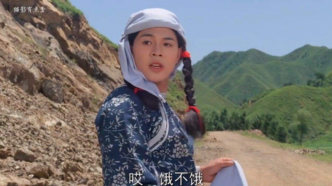 《少林寺》李连杰男扮女装的样子还挺好看的,好清秀!