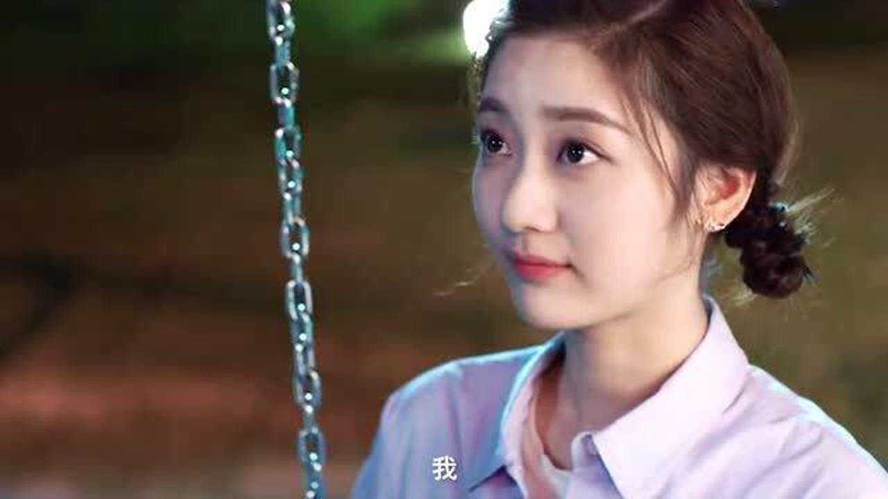 不可思议的爱情许诺撒谎摸下巴可思议看在眼里甜在心里