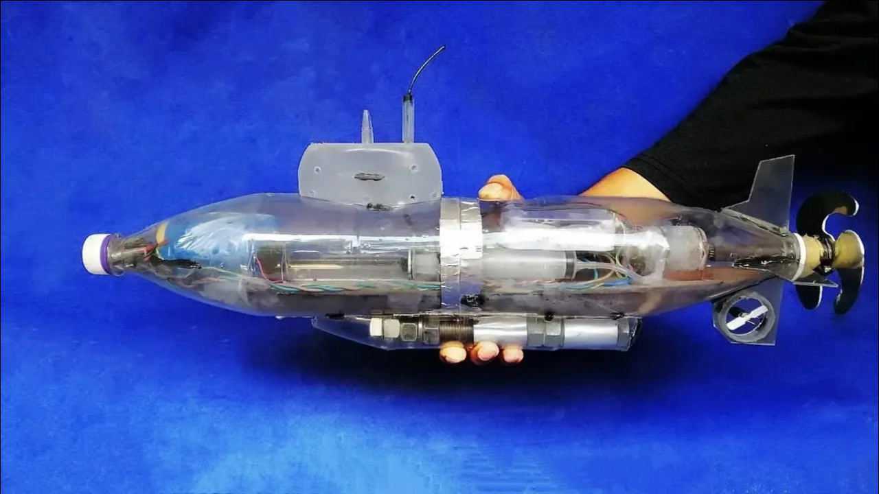 自制小型潜水艇图片