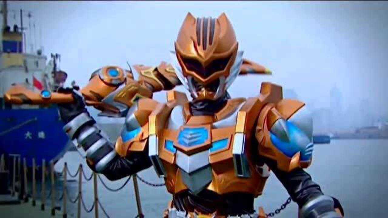 铠甲勇士还有地虎侠他要召唤土之地虎铠甲