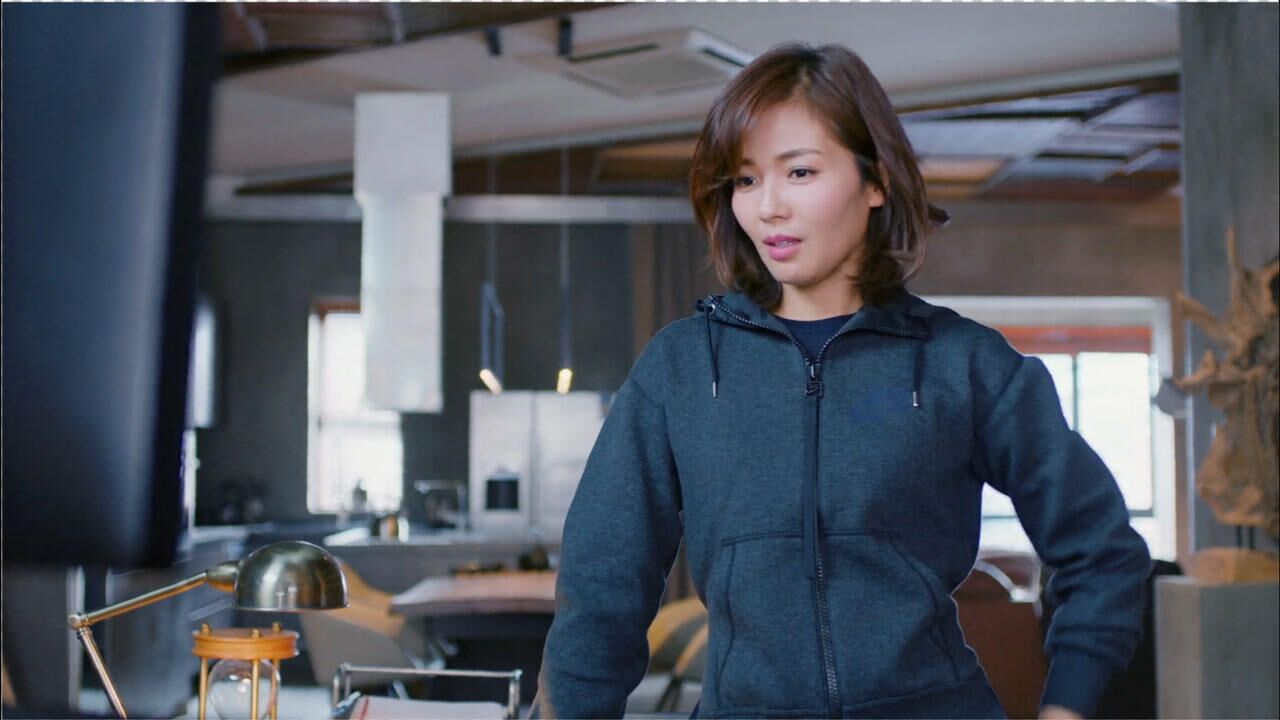 《欢乐颂》第18集05:安迪跑步回来,正好撞见赵医生,看了眼小曲家瞬间就懂了_高清1080P在线观看平台_腾讯视频