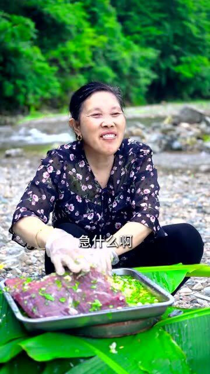 顶臀牛排了解一下？芝香四溢，牛排还能这样吃！_高清