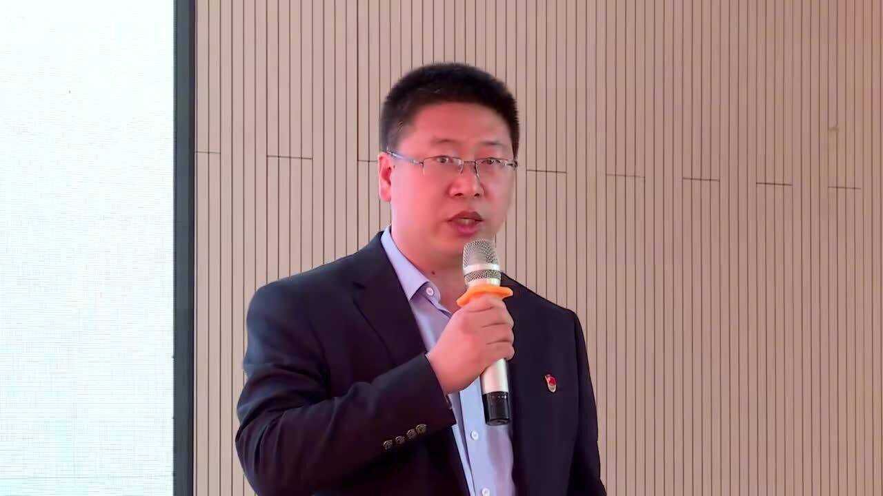 故事里的衡中袁嘉玮2016年河北省高考文科状元一